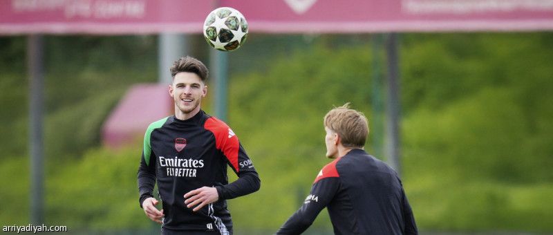 رايس يخطف جائزة الشهر