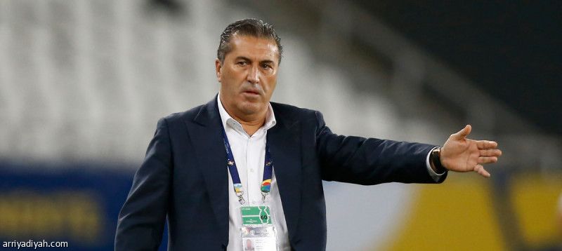الزمالك يُقيل بيسيرو.. والرمادي البديل المؤقت