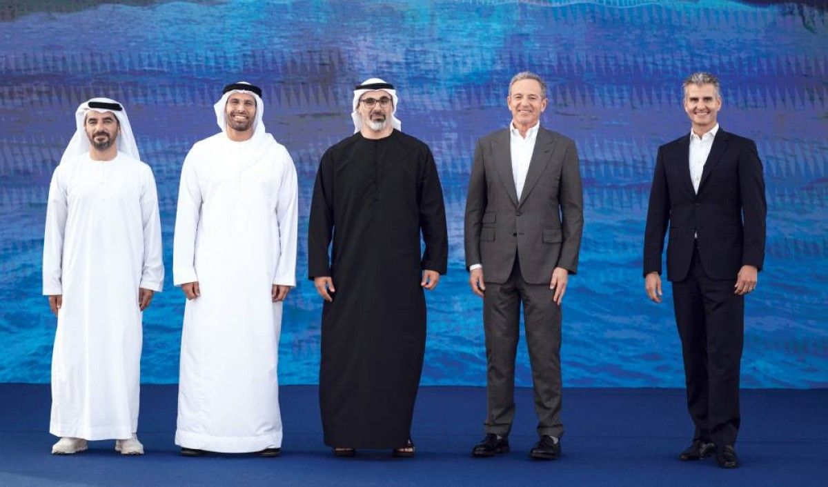 خالد بن محمد: الإمارات رائدة عالمياً في السياحة الترفيهية