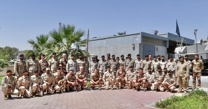 اختتام «النسيم العربي» بين البحريتين الكويتية والفرنسية