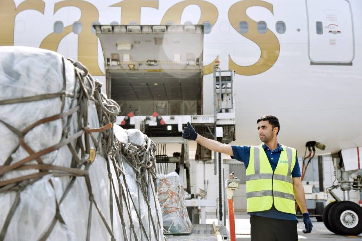 «الإمارات للشحن الجوي» تنقل 2.3 مليون طن من البضائع