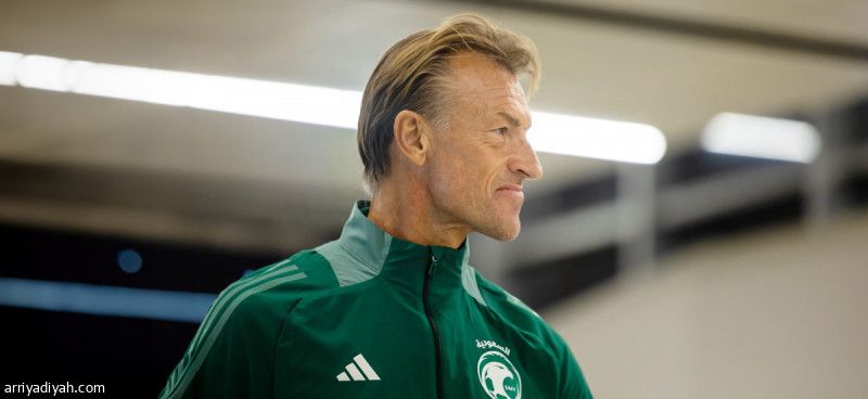 لاعبو الاتحاد والقادسية خارج معسكر الأخضر