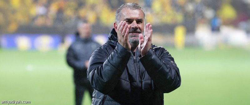 بوستيكوجلو يلوح بالتغييرات قبل كريستال بالاس