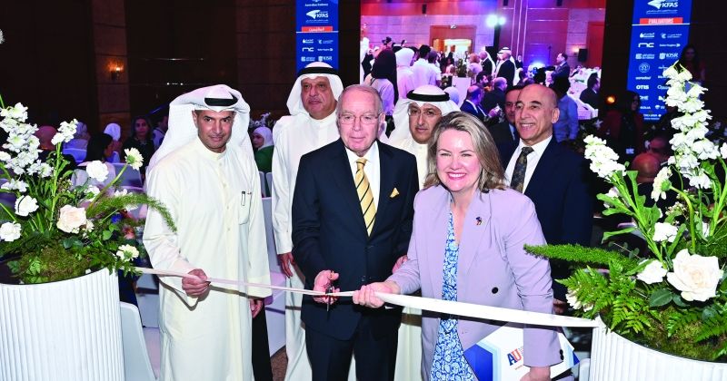 «الأسترالية» تحتفي بإبداعات طلبة الهندسة في معرض التخرّج