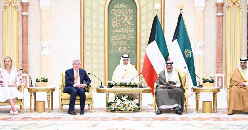 جانب من استقبال صاحب السمو لرئيس اللجنة الأولمبية الدولية