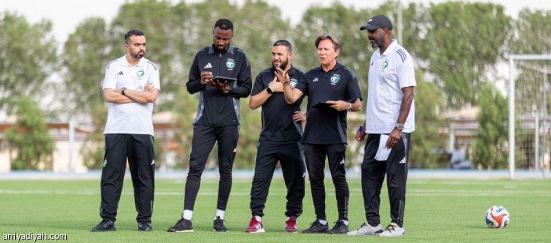 20 مدربا سعوديا ينهون مرحلة «PRO»