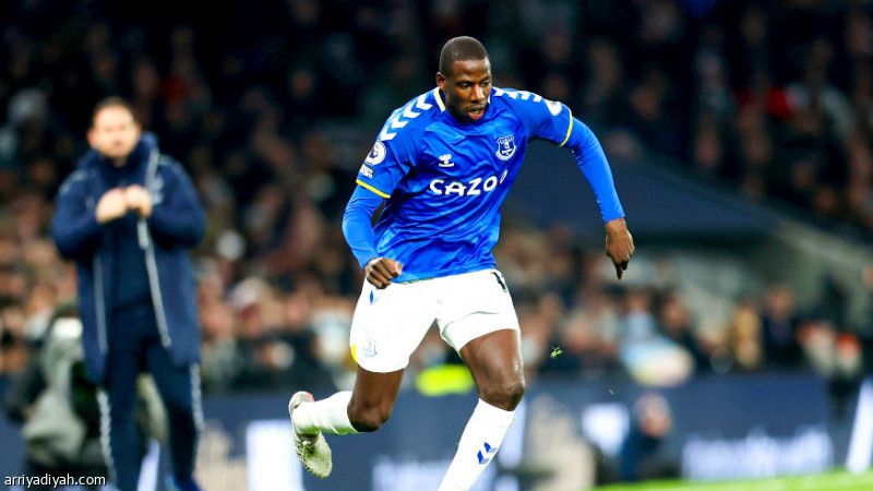 الشباب يفاوض دوكوري وسواريز