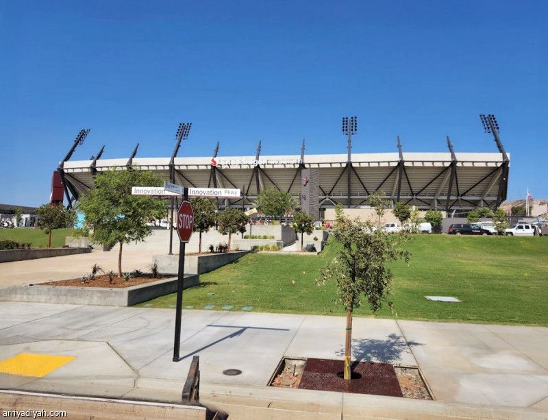 اتحاد القدم يزور ملاعب البطولة الذهبية