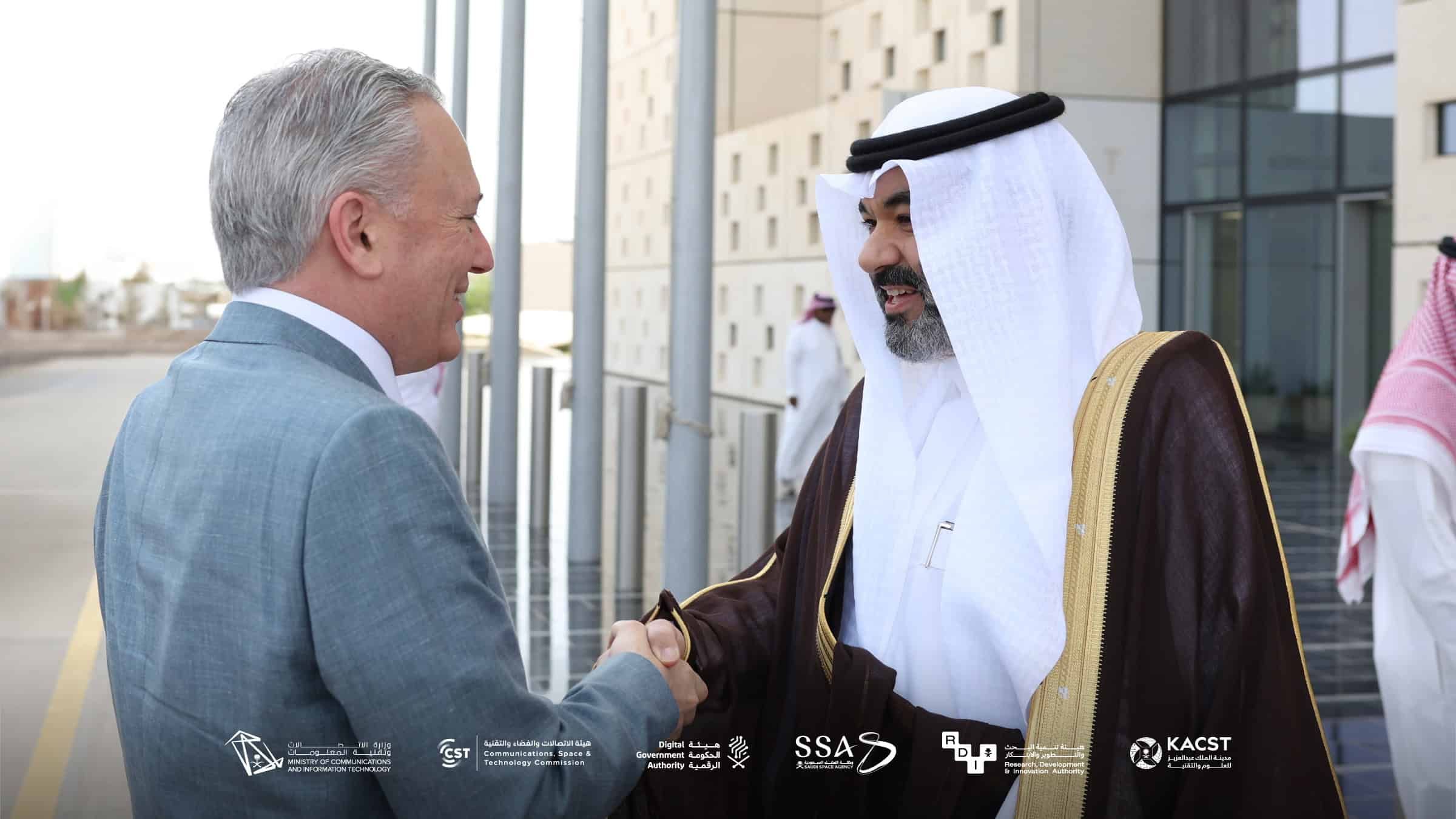 شراكة إستراتيجية بين السعودية وأمريكا في الذكاء الاصطناعي