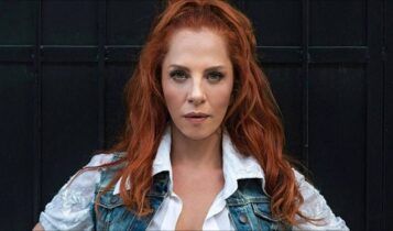 ترفية : مغنية شهيرة تفجّر الجدل في تركيا بعد دعمها لهتافات معادية لأردوغان