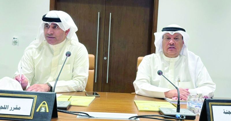 من اجتماع اللجنة