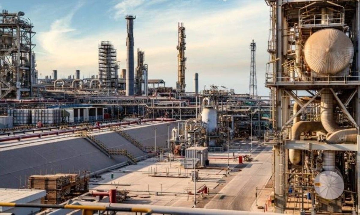 بعد تقديم قطرة منه لترامب.. ما هو نفط مربان الأجود في العالم؟