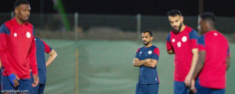 اجتماع العطوي يحسم مفاضلة هوساوي وطارق