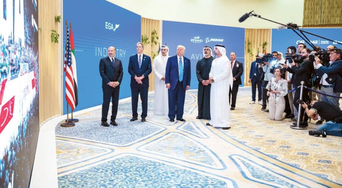 خالد بن محمد ودونالد ترامب يشهدان حوار الأعمال الإماراتي الأمريكي