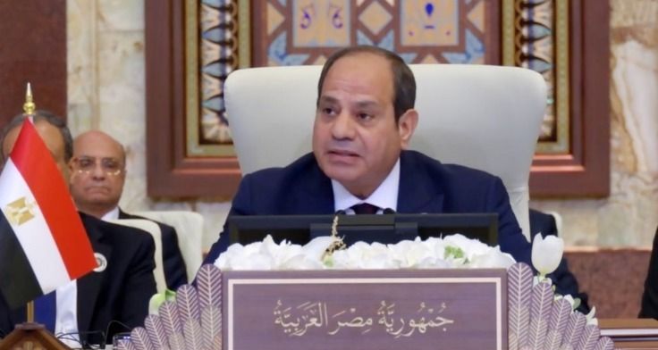 الرئيس المصري يؤكد مواصلة الجهود المكثفة مع دولة قطر والولايات المتحدة لوقف إطلاق النار بغزة