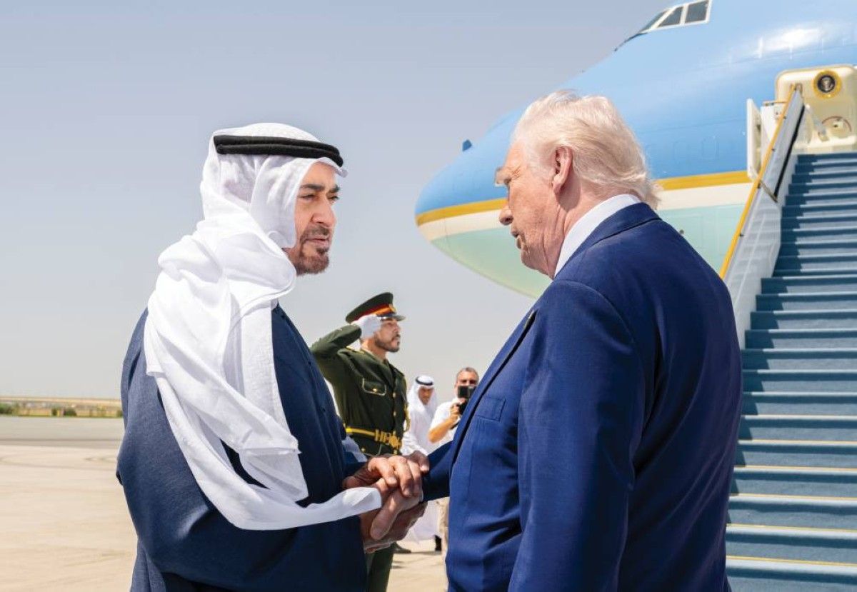 رئيس الدولة يودع الرئيس الأمريكي في ختام زيارته إلى الإمارات