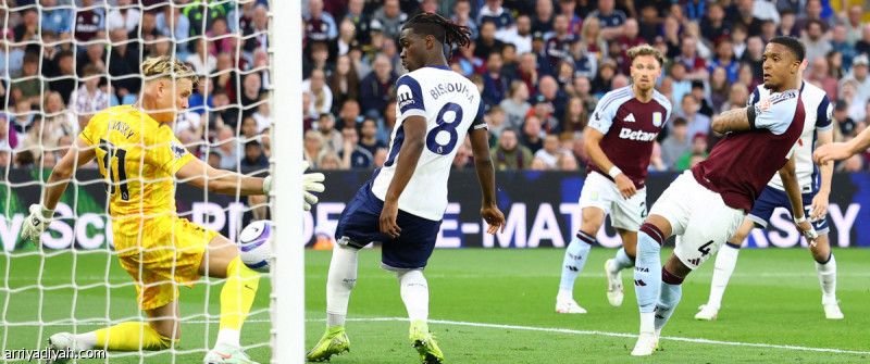 أستون فيلا يكسب توتنام.. ويعزز فرصة دوري الأبطال