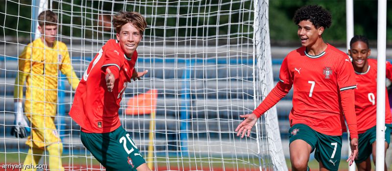 رونالدو الصغير يتوج البرتغال بلقب «فلاتكو»