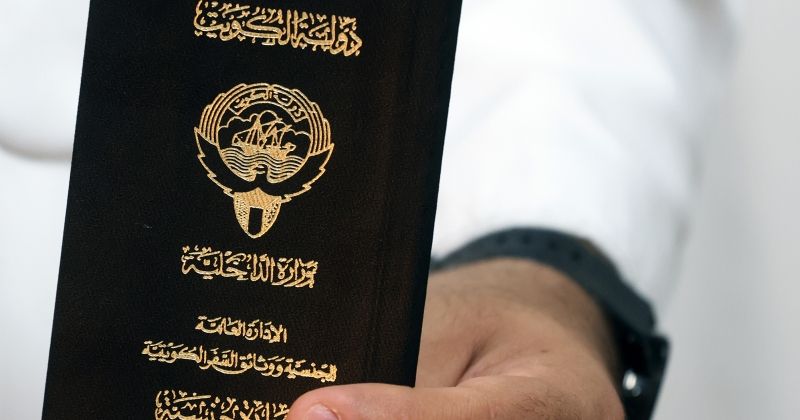 الإقامة والعمل والسكن حلول مطروحة لـ«الأعمال الجليلة».. والقرار النهائي لم يُتخذ