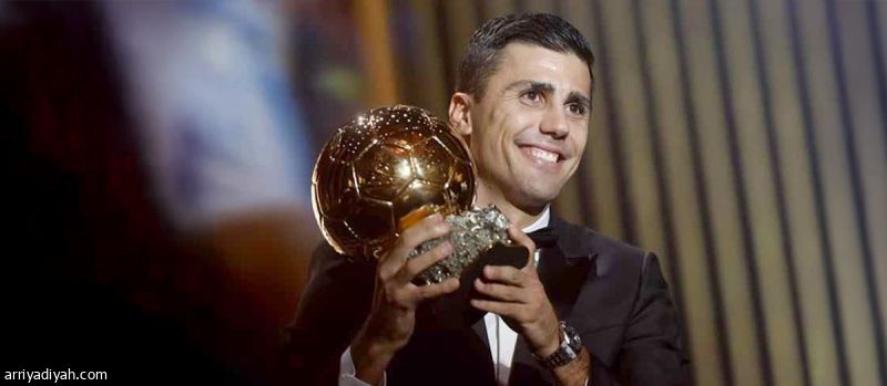 22 سبتمبر.. «شاتليه» يحتضن جائزة الكرة الذهبية