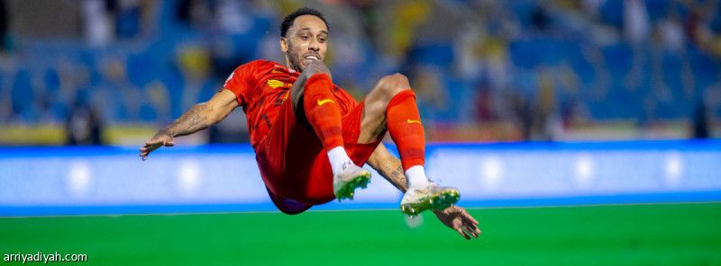 بثلاثية العروبة.. القادسية يبقي على آمال «النخبة»