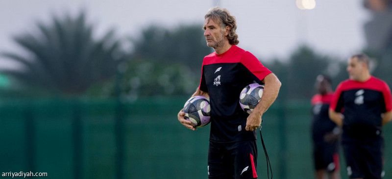 قبل الهلال.. الإصابات تداهم الوحدة