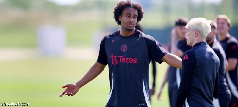 قبل النهائي.. ثلاثي يونايتد يعود إلى التدريبات الأخيرة