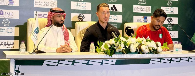 يايسله قبل الاتفاق: نحتاج التركيز أمام مدرب رائع