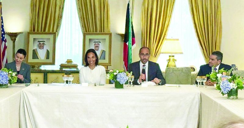 الذكاء الاصطناعي والطاقة الشمسية على «مائدة مستديرة» كويتية - أميركية