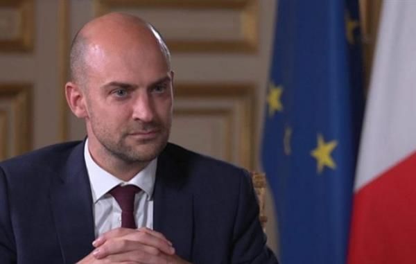 فرنسا تندد بمقتل اثنين من موظفي السفارة الإسرائيلية في إطلاق نار بواشنطن