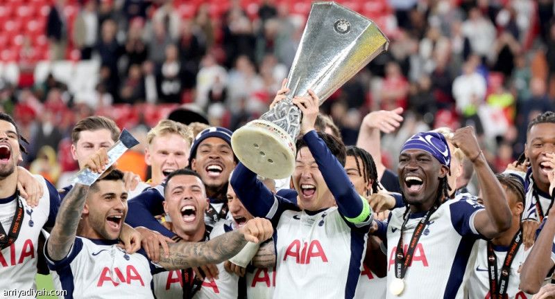 الاتحاد الأوروبي يعتذر عن ميداليات توتنام