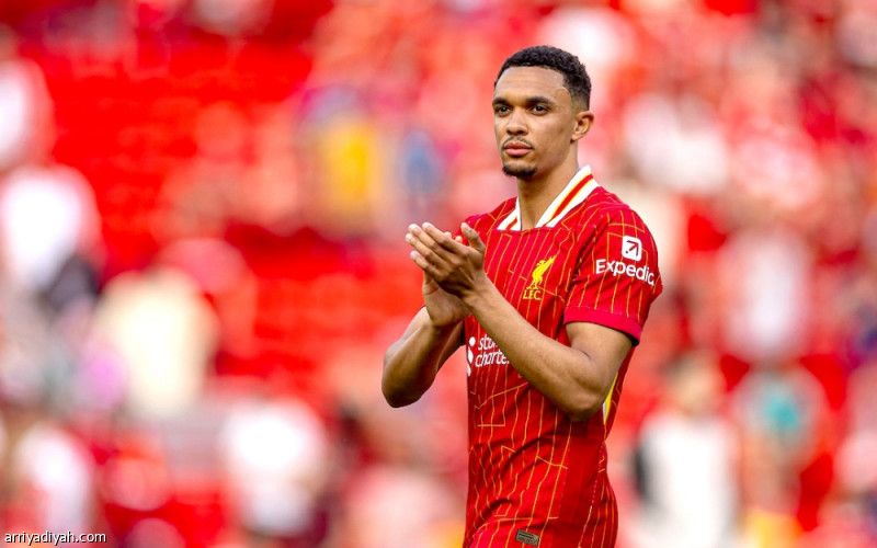 سلوت: أرنولد يستحق الاحتفال