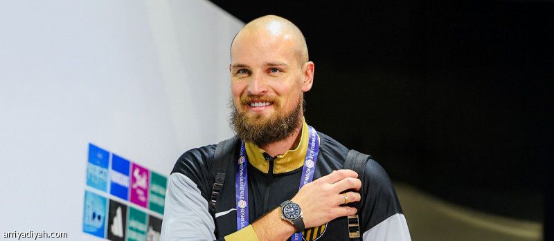 الاتحاد.. الشهري وعوار ورايكوفيتش وهيرنانديز بلا إجازة