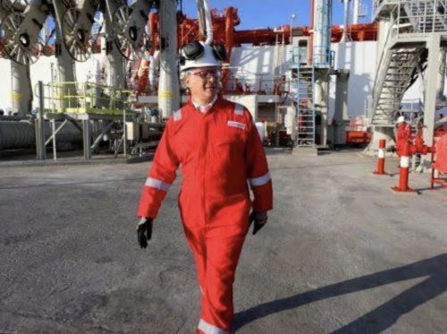 النفط السعودي في خطر حقيقي.. القاهرة تعلن اكتشاف أكبر حقل غاز في العالم والثراء الفاحش يطرق ابواب المصريين .. هل ستصبح مصر أغنى من السعودية