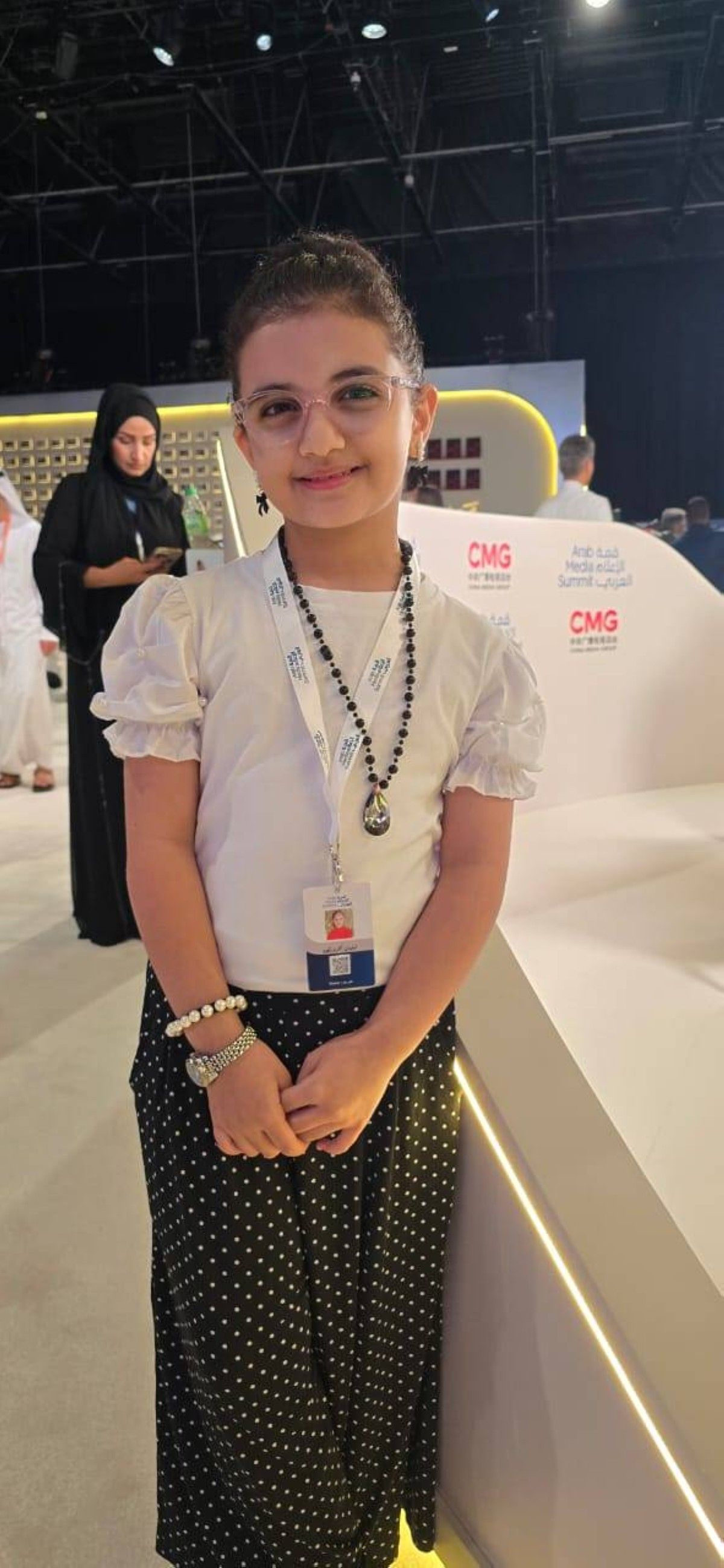 ليليان أكرم.. أصغر مشاركة في قمة الإعلام العربي