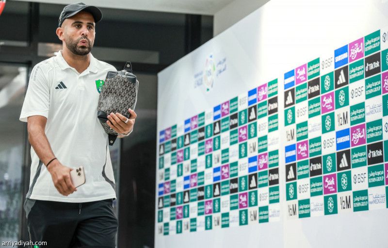 في يوم المباراة.. الأهلي يغادر إلى الرياض