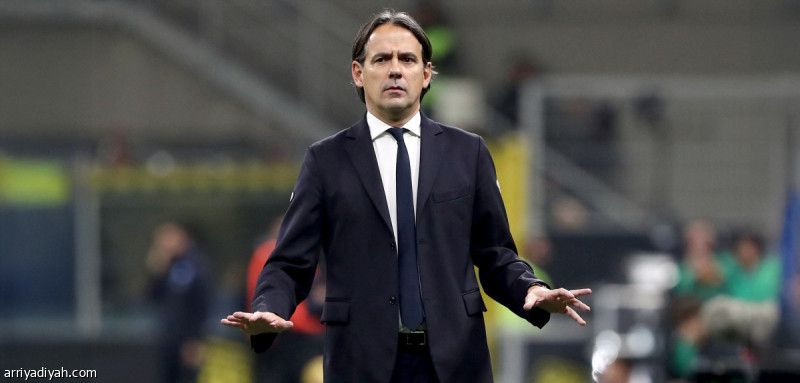 رغبة في تمديد العقد.. «الطليان» يغرون إنزاجي بالأموال