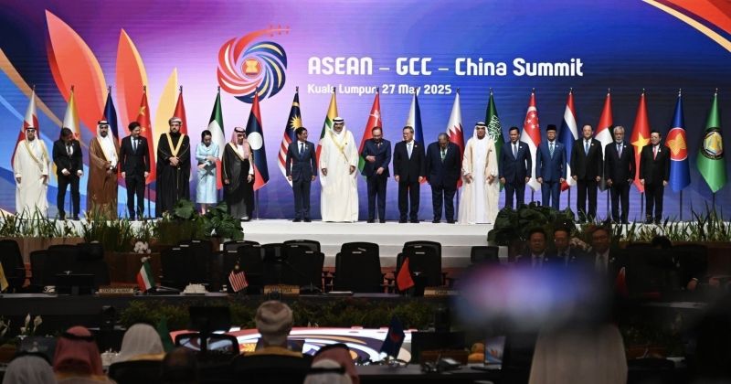 رئيس وزراء ماليزيا: التكامل الاقتصادي بين دول «آسيان» ومجلس التعاون والصين فرصة استراتيجية لرسم مستقبل مشترك