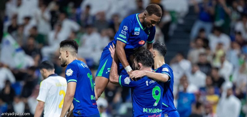 الفتح يقتنص النصر.. وأغلى الكؤوس يحدد مشاركة الأصفر القارية