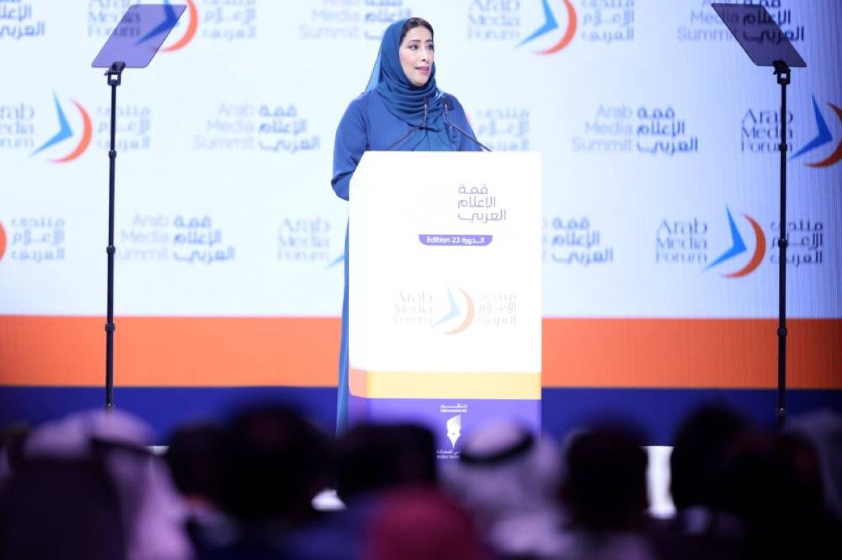 منى المري: الإعلام أمانة ومهمته احترام العقول ووضع الأحداث في سياقها الصحيح