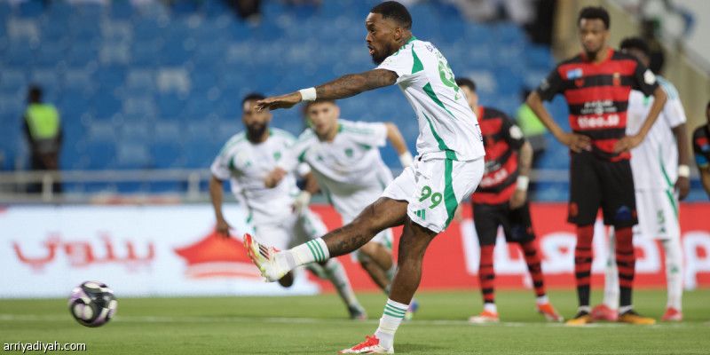 الأهلي يكسب بجزائية توني