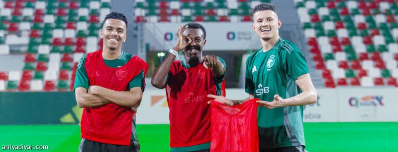 الأخضر ينطلق.. و3 يكتفون بتمارين خاصة