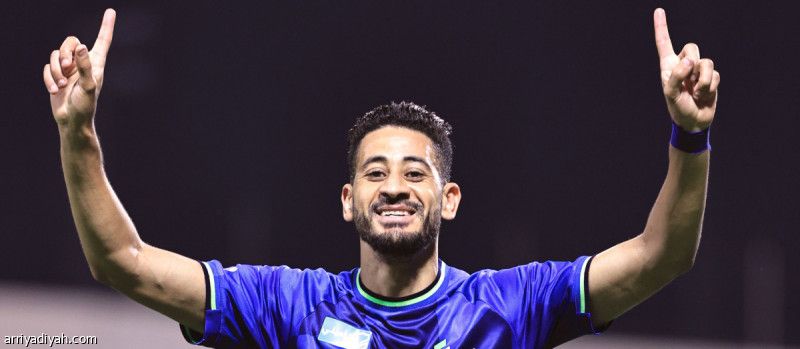 الفتح: باتنا يجدد عامين