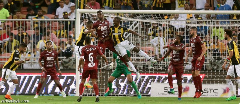 إطلالة النهائي الأولى.. 4 فرق حققت الكأس و7 فشلت