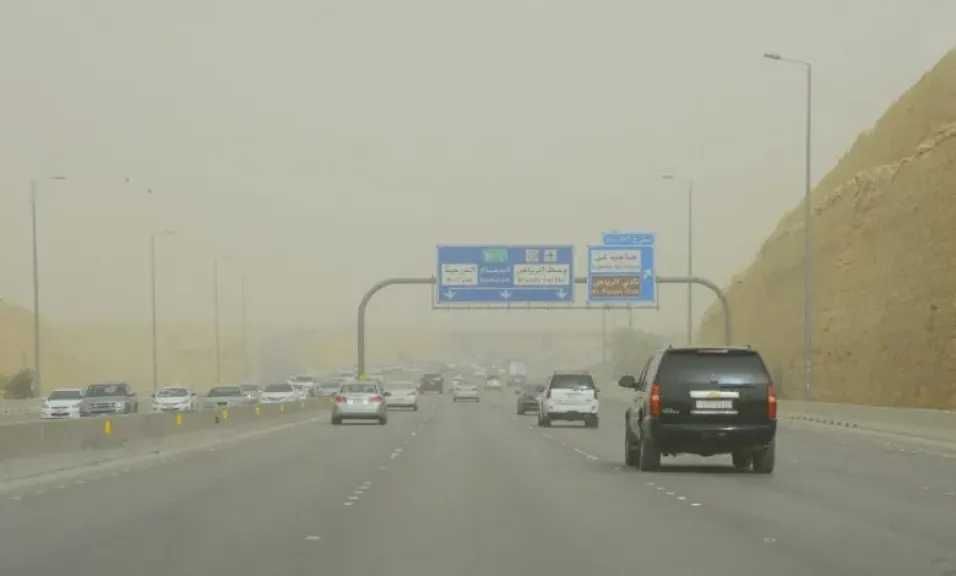 طقس السعودية اليوم: أمطار رعدية ورياح مثيرة للأتربة تضرب عدة مناطق والأرصاد تحذر