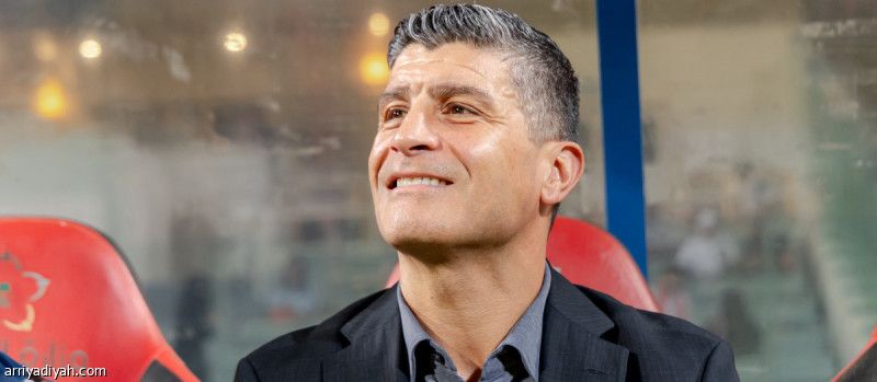 بمليونين و200 ألف.. الفيحاء يتفق مع بيدرو على التجديد