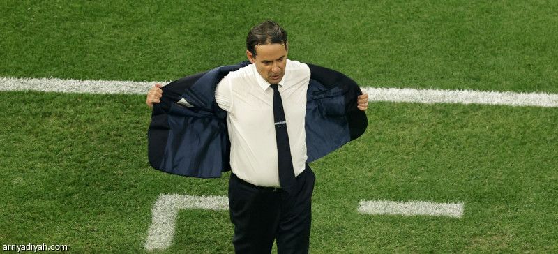 إنزاجي.. موسم بلا ألقاب يفتح باب الرحيل