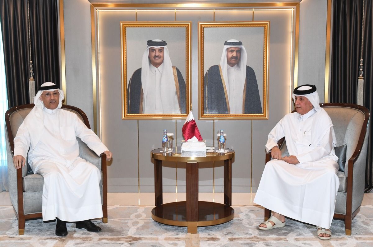 وزير الدولة للشؤون الخارجية يودع سفير الكويت