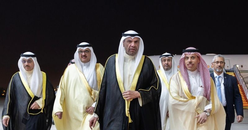 وزير الخارجية يستقبل نظيره السعودي