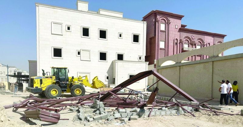 «الفروانية» تزيل 44 تعدياً وتوجه 75 إنذاراً للمخالفين